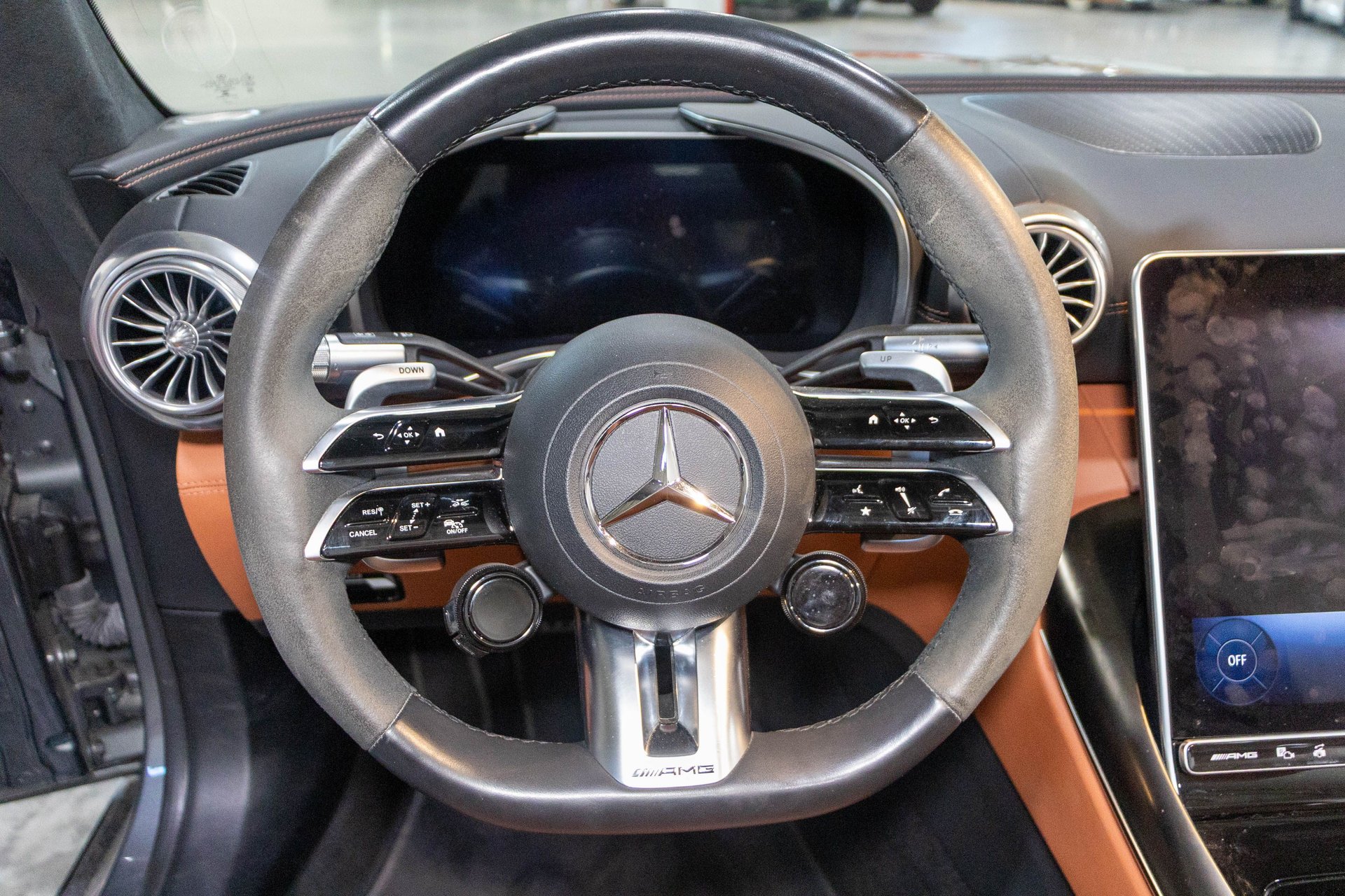 2022 Mercedes-Benz SL63 AMG - photo 8