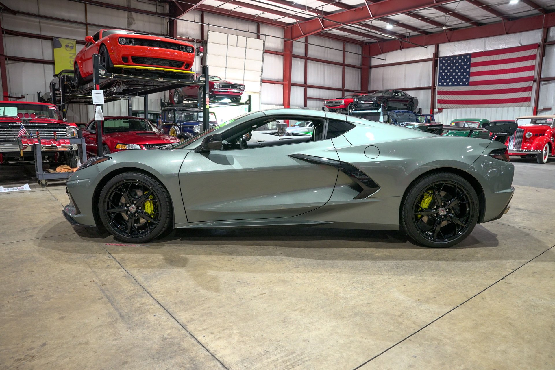 2022 Chevrolet Corvette - photo 3