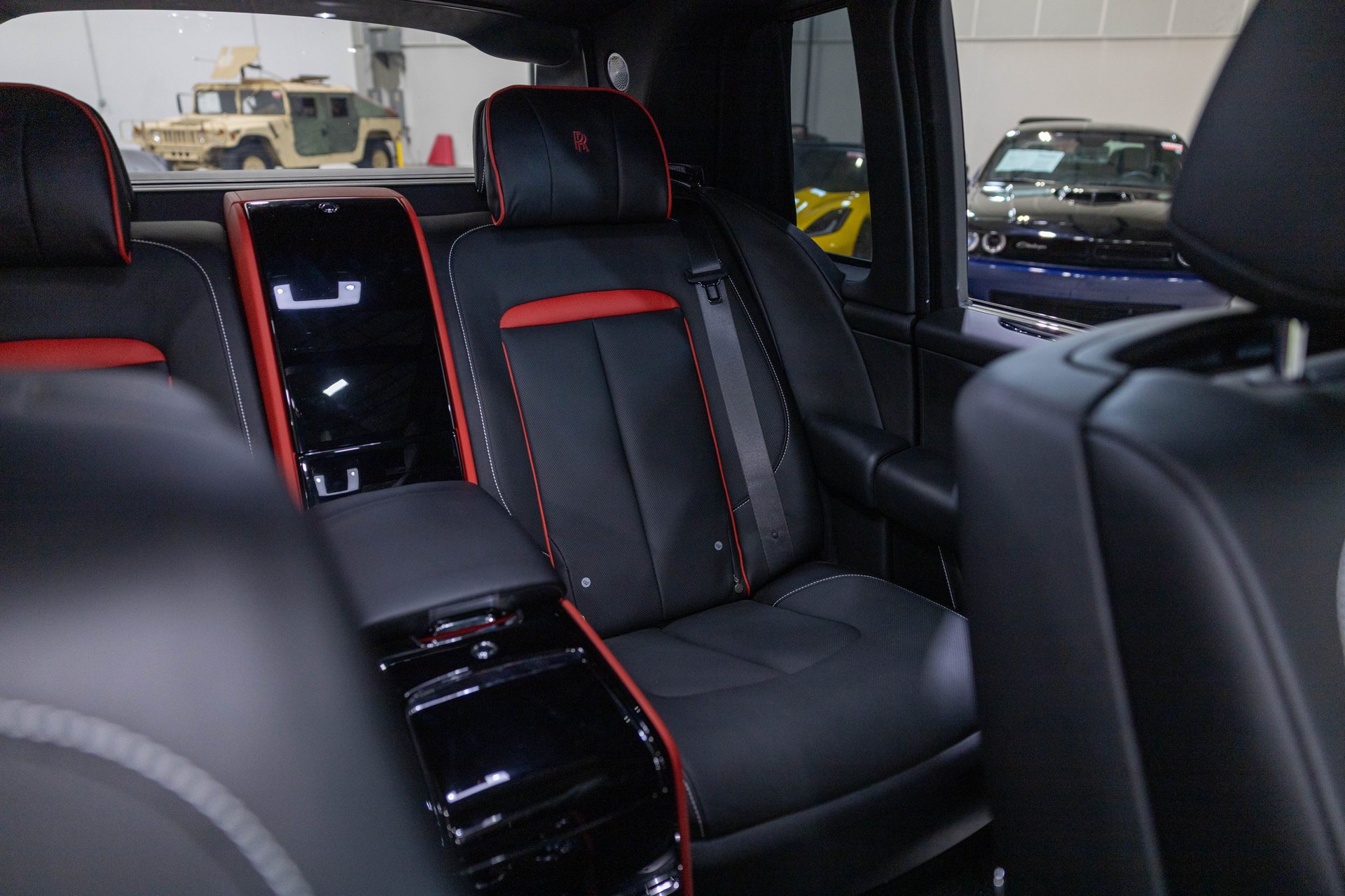 2020 Rolls-Royce Cullinan - photo 14