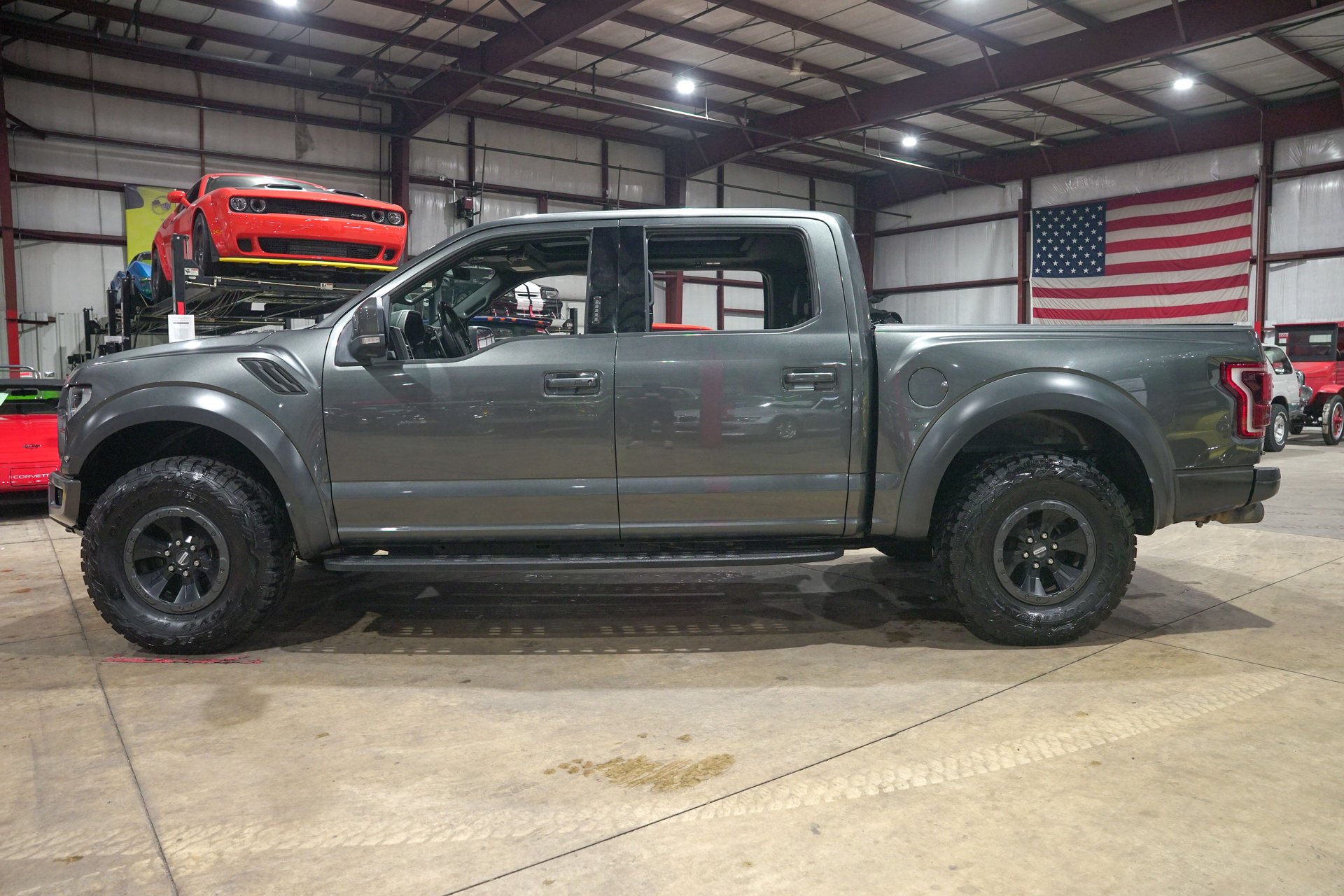 2018 Ford F150 - photo 2