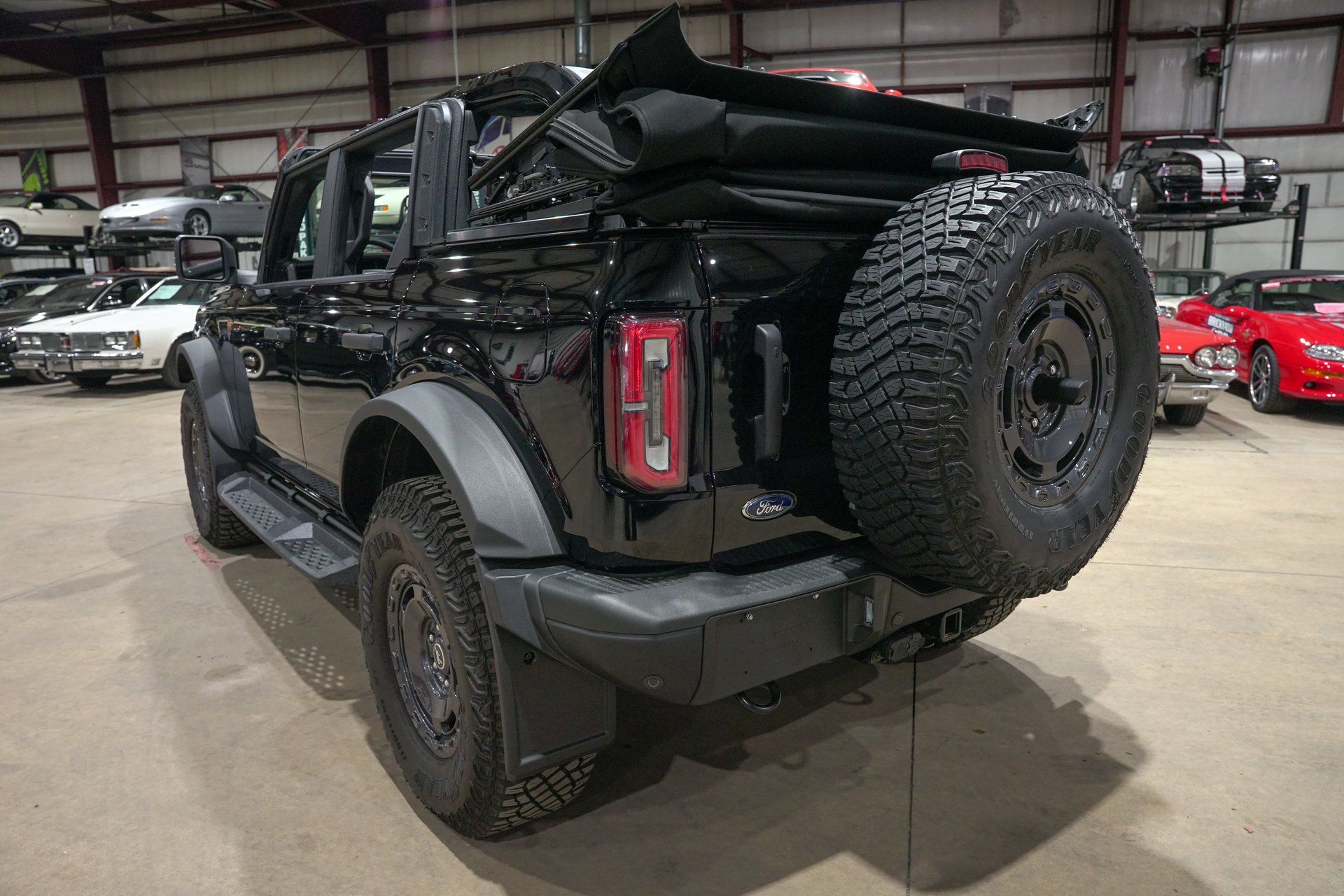 2024 Ford Bronco - photo 3